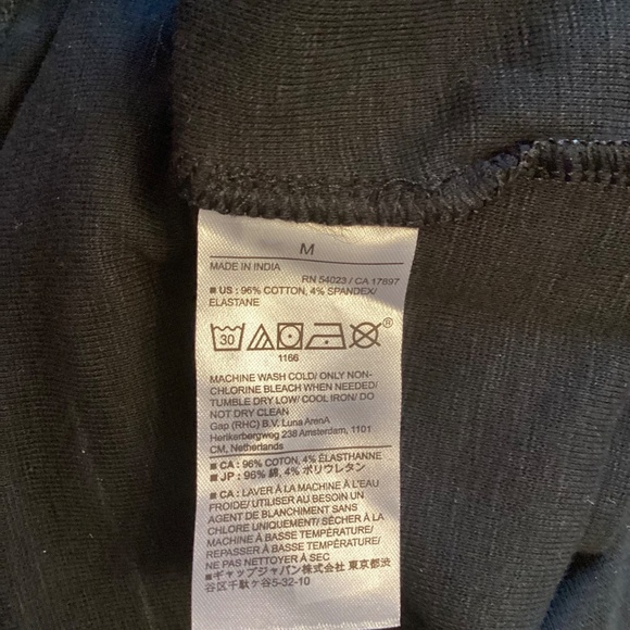 NWT Banana Republic Black Cotton Henley Size Medium - Picture 3 of 8